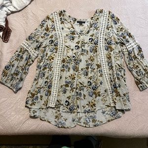 american eagle flowy shirt